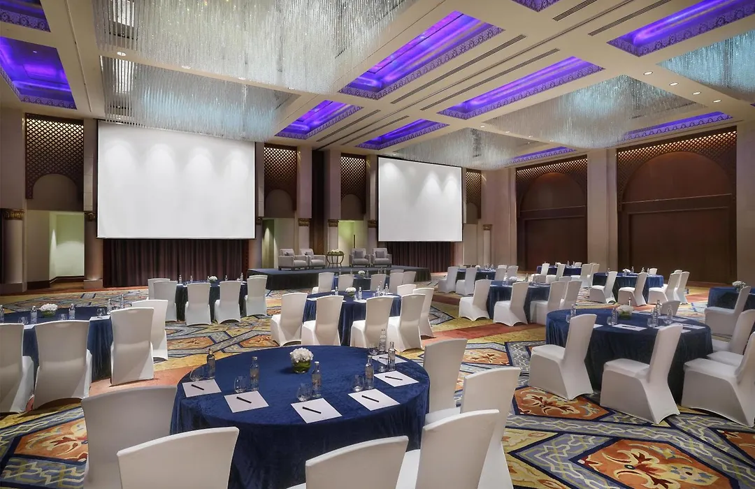 Hilton Muscat Al Bandar-1