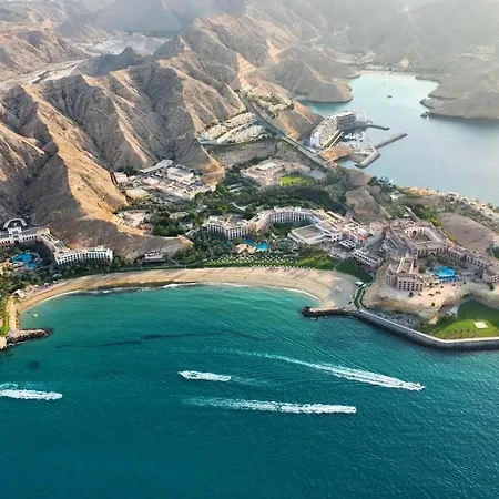 Hilton Muscat Al Bandar-2